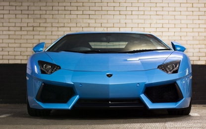 Lamborghini Aventador LP700-4 màu xanh độc nhất Việt Nam