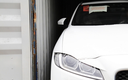 Jaguar F-Pace đầu tiên về Việt Nam