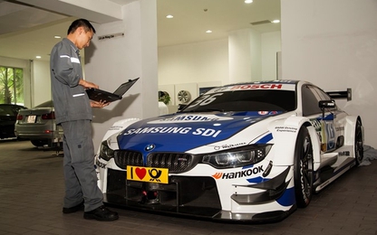 Ảnh xe đua BMW M4 DTM mới về Việt Nam