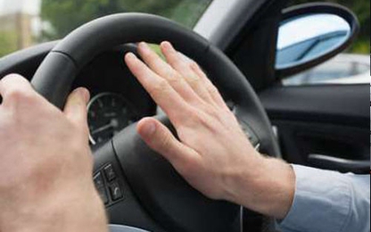 Dùng còi hơi trong khu dân cư bị phạt ít nhất 600.000 đồng