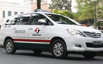 Vinasun gặp khó với Uber và Grab
