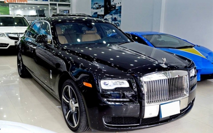 Việt Nam nhập 19 xe Rolls Royce trong năm 2016