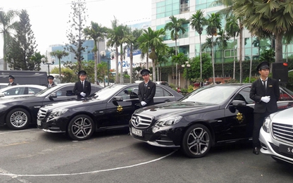 Giá thuê xe tự lái dịp Tết tăng gấp rưỡi