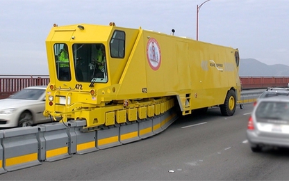 Những cỗ máy phân làn đường đặc biệt kiểu Mỹ