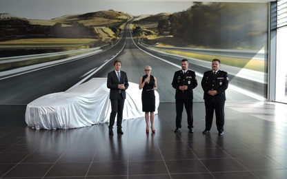 Chiêm ngưỡng xe tuần tra BMW i8 không phải của cảnh sát Dubai