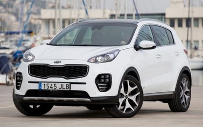 Kia lần đầu bán chạy hơn Hyundai tại Hàn Quốc