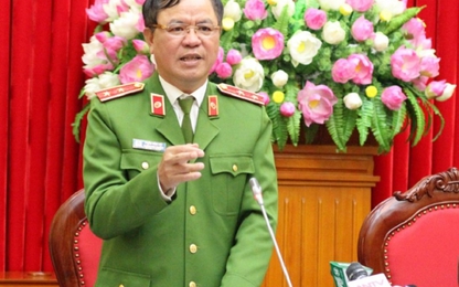 Bỏ sổ hộ khẩu, con em tỉnh lẻ có được học ở thành phố?