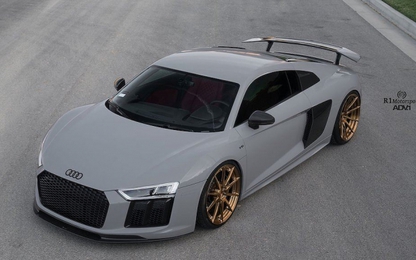 Ngắm siêu xe Audi R8 Plus “trang điểm” nhẹ nhưng đẹp mắt