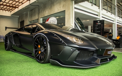 Lamborghini Aventador độ Liberty Walk hàng hiếm