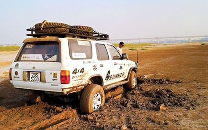 Dụng cụ đơn giản giải cứu ô tô bị sa lầy