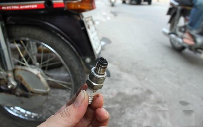 Làm thế nào “vạch mặt” bugi giả bằng mắt thường?