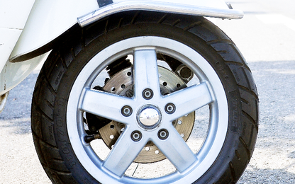 Những điều cần lưu ý khi thay lốp xe máy