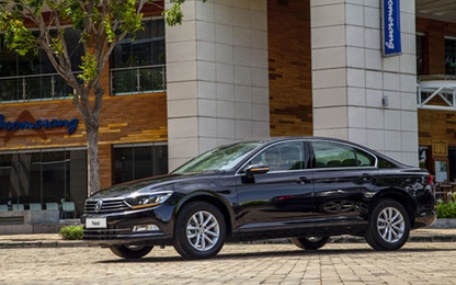 Volkswagen Passat bản mới về Việt Nam giá 1,42 tỷ