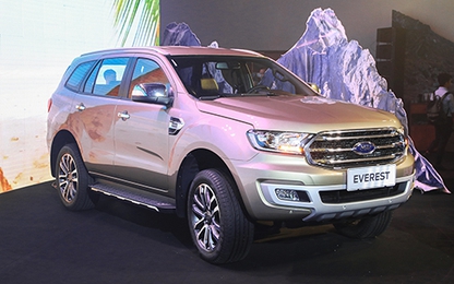 Ford Everest 2018 giá cao nhất 1,4 tỷ, cuộc đua mới cùng Fortuner