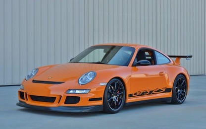 Sếp đại lý Porsche ôm 2,5 triệu USD tiền đặt cọc bỏ trốn