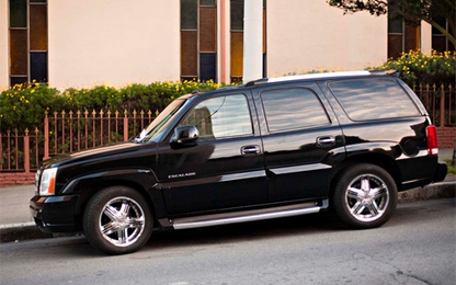 Có nên sử dụng phanh tay nếu đỗ xe trong một khoảng thời gian dài