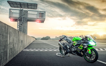 Kawasaki Ninja ZX-6R 2019 ra mắt, giá từ 10.000 USD