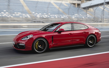 Porsche Panamera GTS 2019 - xế sang thêm sức mạnh