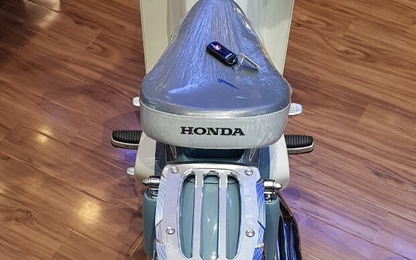 Những hình ảnh đầu tiên của Super Cub C125 nhập giá hàng trăm triệu đồng