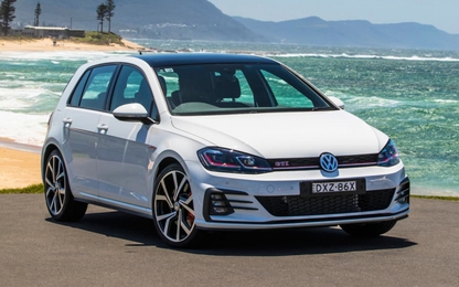 Hatchback thể thao Volkswagen Golf GTI 2019 giá 34.000 USD