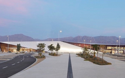 Sân bay trăm triệu USD, có hàng rào chống tên lửa ở Israel