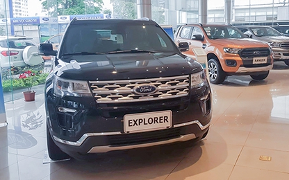 Ford Explorer giảm giá 50 triệu