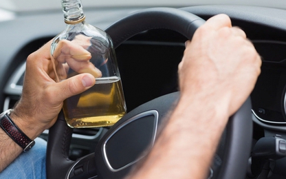 Nhiều nước phạt lao động công ích với tài xế say xỉn