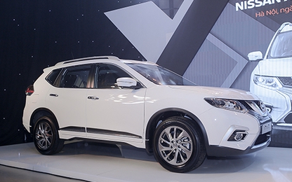 Nissan X-Trail giảm giá mạnh xả hàng tồn tại đại lý