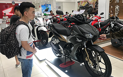 Giá Honda Winner X tăng, giảm trái chiều tại đại lý