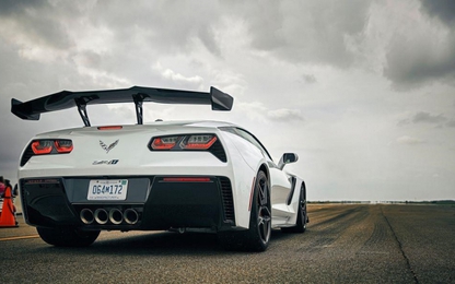 5 mẫu xe thể thao có động cơ ồn ào nhất