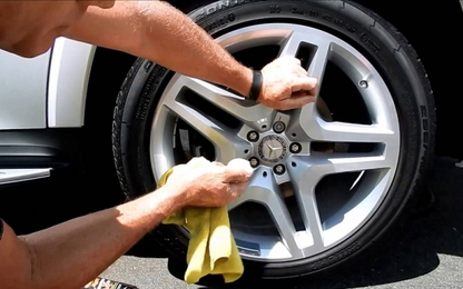 La-zăng nhôm sạch "chói lóa" sau vài bước lau chùi cơ bản