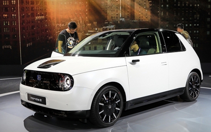 Honda e - ôtô điện giá từ 32.300 USD