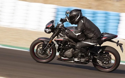 Triumph Street Triple RS 2020 ra mắt