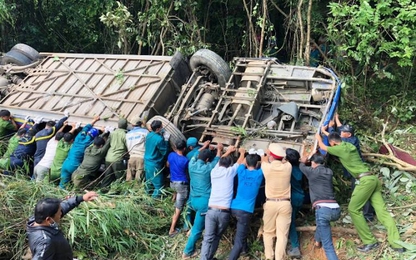 Khởi tố, lái xe khách chạy sai tuyến gây tai nạn chết 6 người