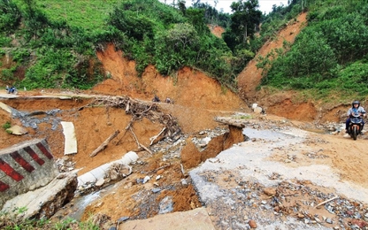 Đảm bảo ATGT nhiều tuyến đường miền núi huyện Phước Sơn, tỉnh Quảng Nam.