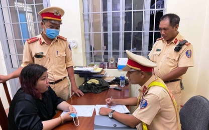 CSGT Đắk Lắk tóm kẻ bắt cóc trẻ sơ sinh bỏ trốn trên xe khách