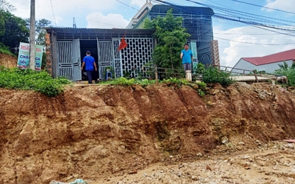 Kon Tum: Cải tạo Quốc lộ 24 mất đường nhà dân