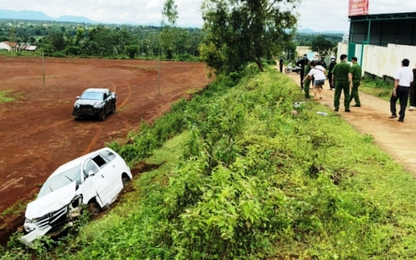 Gia Lai: Dùng ô tô tông xe đối phương rồi ẩu đả