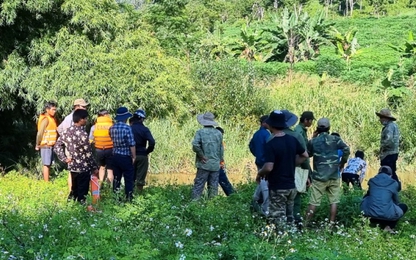 Gia Lai: Đau lòng 3 cha con bị lũ cuốn trên đường về nhà