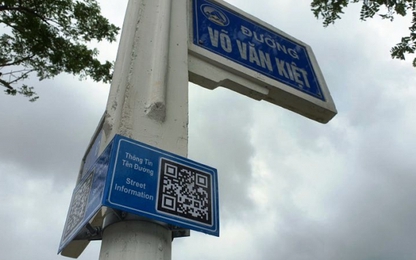 Đà Nẵng: Thí điểm gắn mã QR trên bảng tên đường