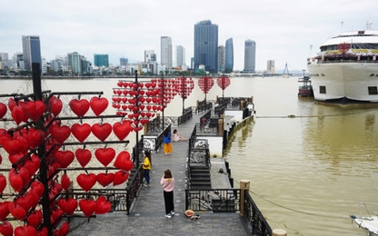 Đà Nẵng: Mở cửa cả tháng khách Tây vẫn đìu hiu