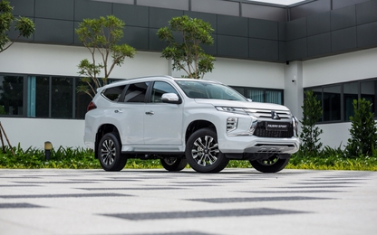 Mitsubishi Pajero Sport tăng trang bị, cạnh tranh dòng xe SUV