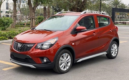 Tràn ngập ưu đãi, doanh số bán VinFast lại giảm