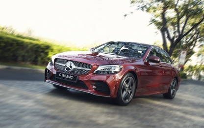 Mercedes-Benz C 180 AMG mới ra mắt Việt Nam giá 1,5 tỷ đồng