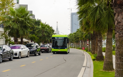 Xe buýt điện VinFast chính thức lăn bánh tại Việt Nam