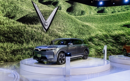 Sốc: Gần 2.000 đơn đặt hàng xe điện VinFast mỗi giờ