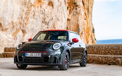 Thaco đưa MINI John Cooper Works vào thị trường ô tô Việt Nam