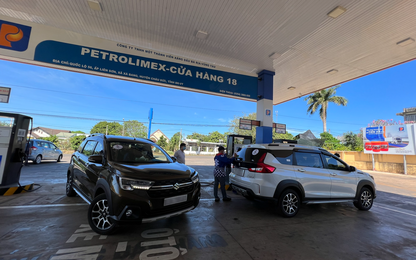 Thị trường ô tô trong nước giảm mạnh