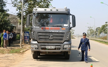 Thanh tra hoạt động vận tải ô tô vi phạm tải trọng tại Ninh Bình