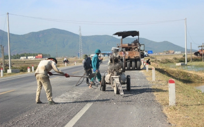 Khắc phục hằn lún vệt bánh xe đảm bảo ATGT trên QL1